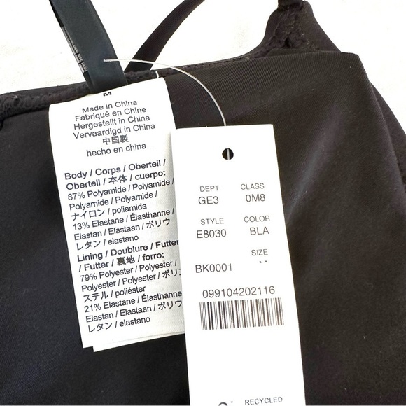 NWT Woman’s Aloha Bikini Top - Picture 3 of 4